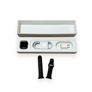 APPLE WATCH SERIES 4 SPACE GRAY 40MM